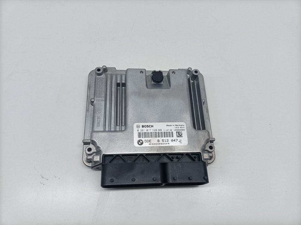 BMW 3 Series E90/E91/E92/E93 (2004-2013) Блок керування двигуном ECU 0281017520,0281017520 23626641