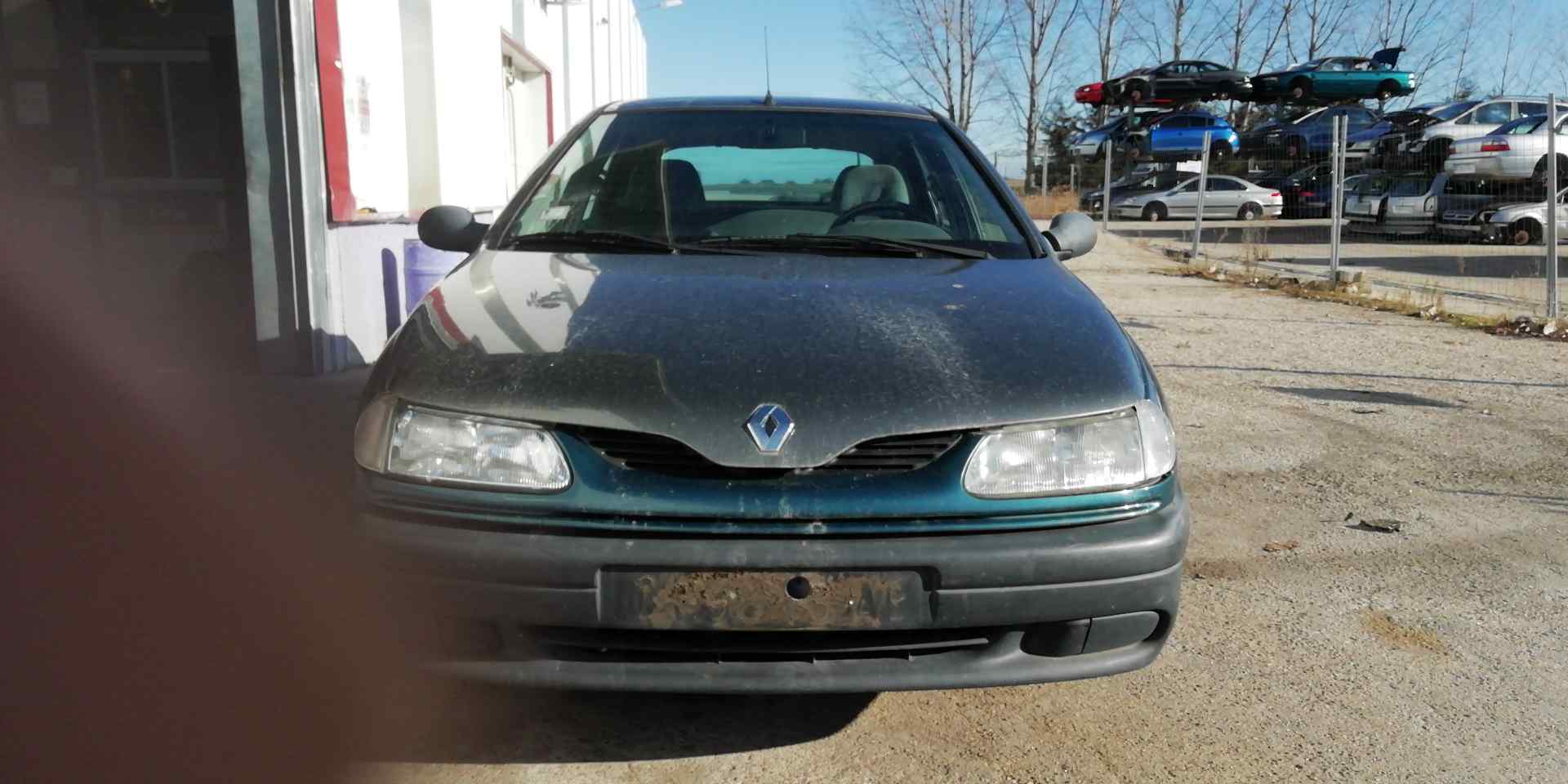 RENAULT Laguna 1 generation (1993-2001) Galinės kairės durys 7751468112 20857468