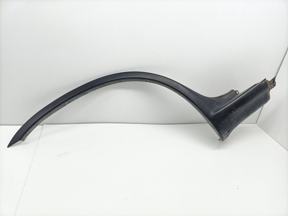 FORD X5 E53 (1999-2006) Rear Right Fender Molding 8402338 23627695