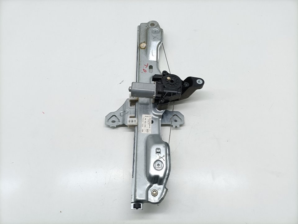 NISSAN Qashqai 2 generation (2013-2023) Bakre høyre dør vindusregulator 827004EA0A 20859685