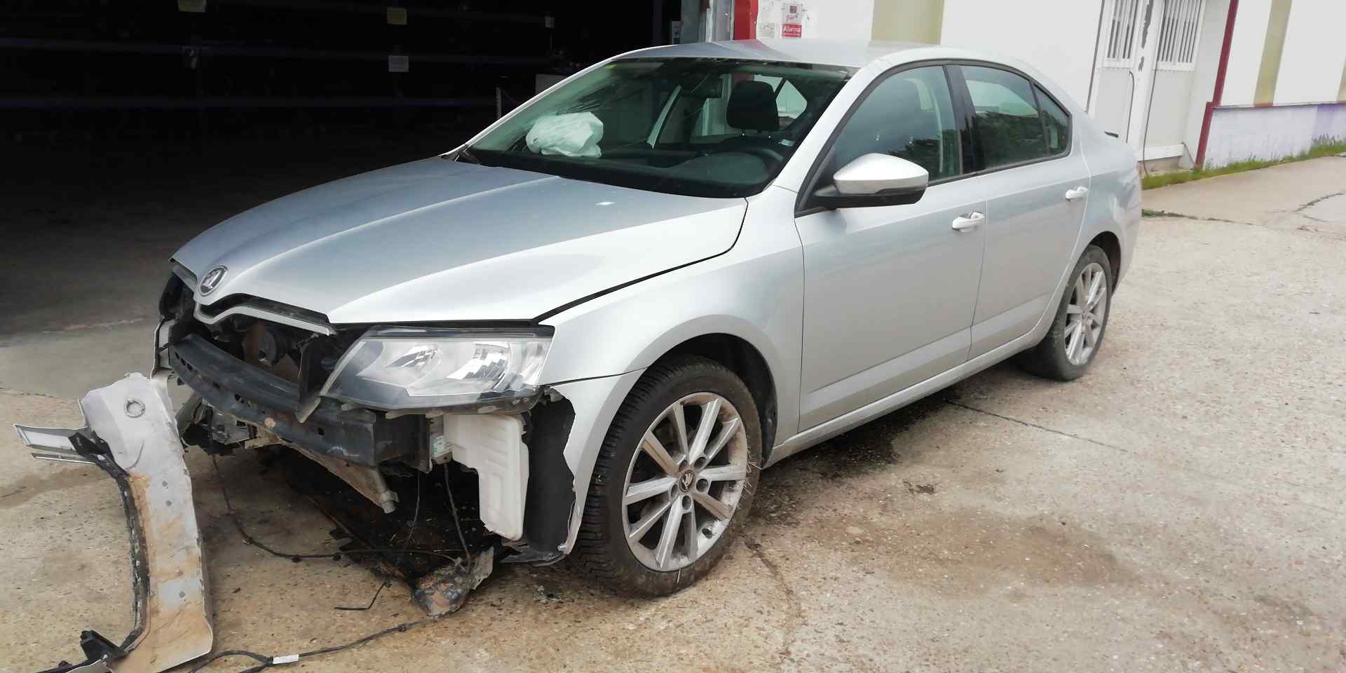 SKODA Octavia 3 generation (2013-2020) Oikean takaoven ikkunan ohjauskytkin 5E0959855 23628585