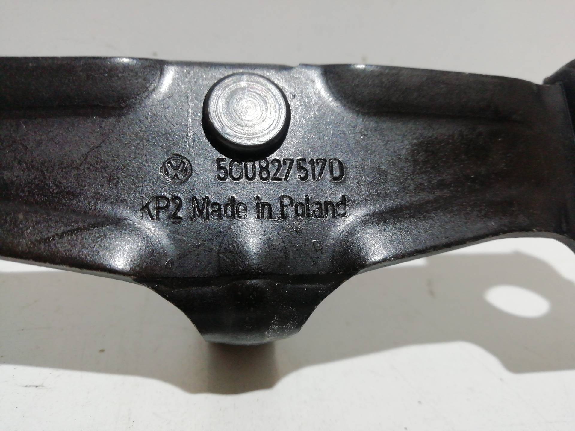 SEAT Toledo 3 generation (2004-2010) Aizmugurējā bagāžnieka slēdzene 5G0827517D, 5G0827517D 20866932