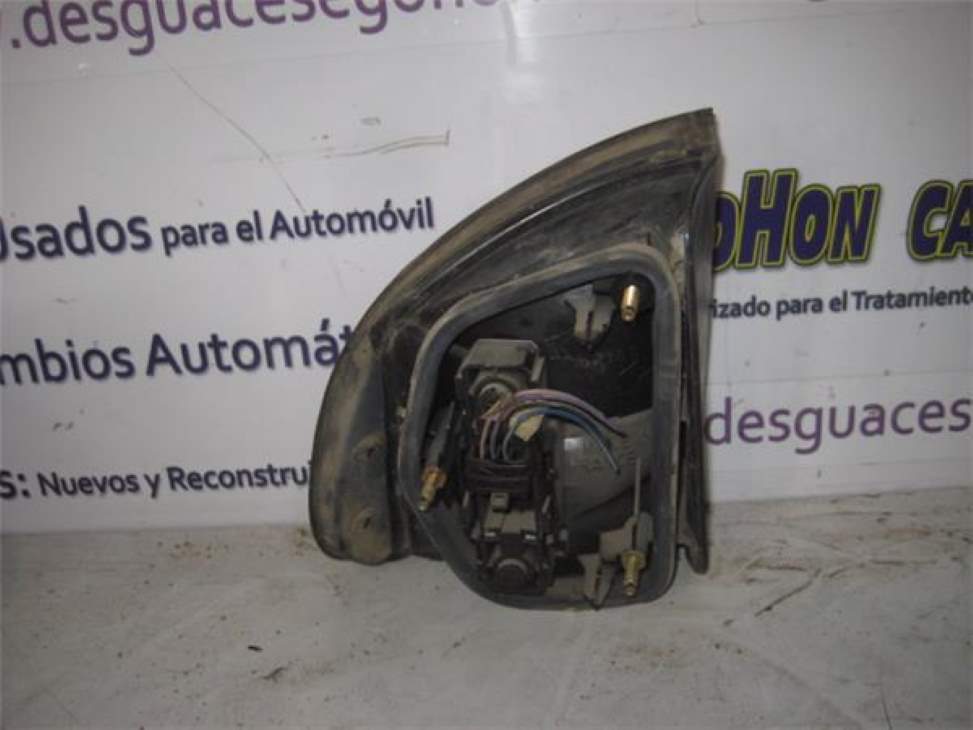 RENAULT Safrane 1 generation (1992-2000) Oikea takavalo 7700808304,7700808304 20847543