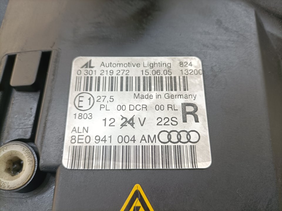 AUDI A4 B6/8E (2000-2005) Far dreapta față 8E0941004AM 20869011