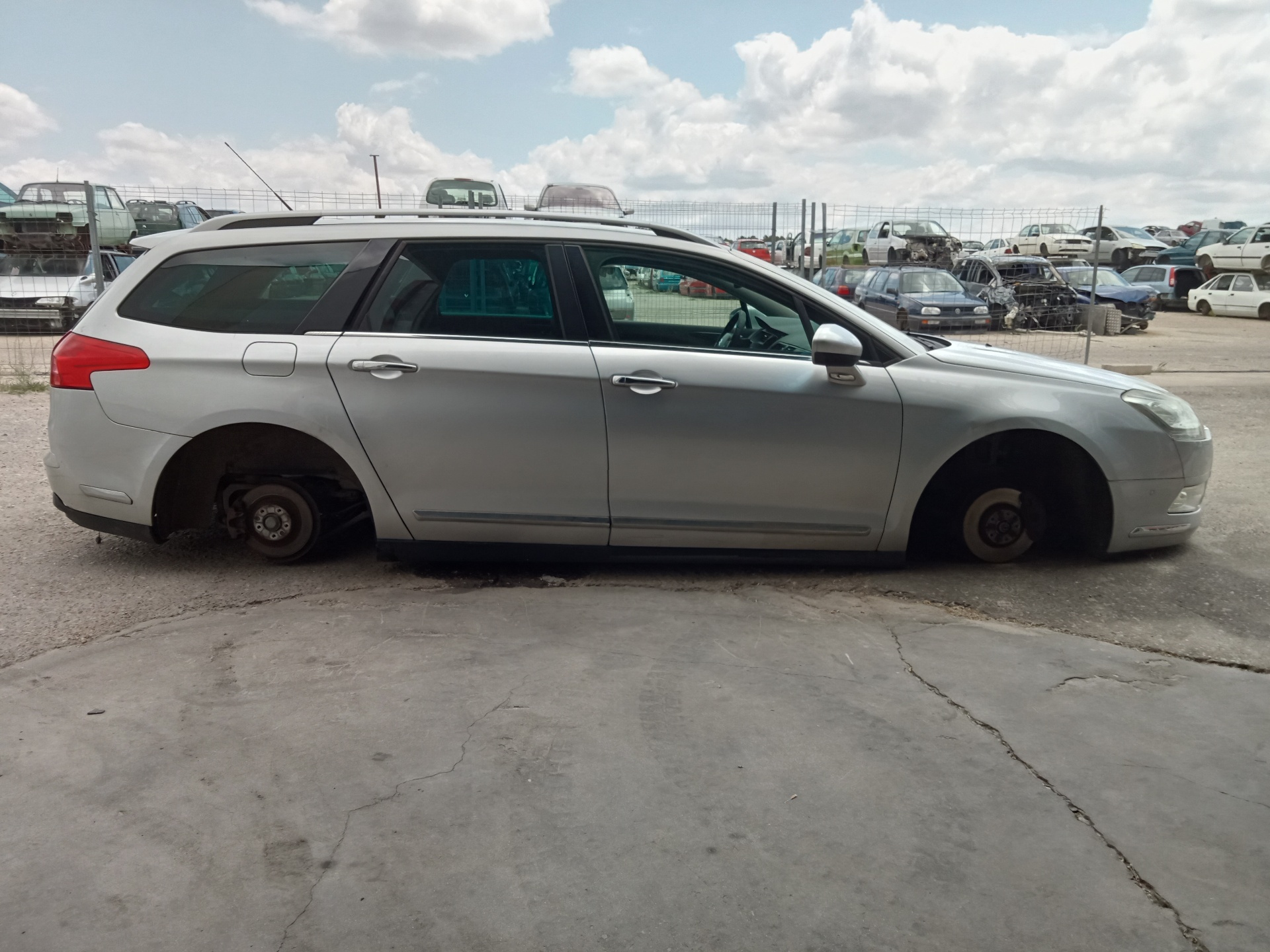 CITROËN C5 2 generation (2008-2017) Front Left Door 20865353