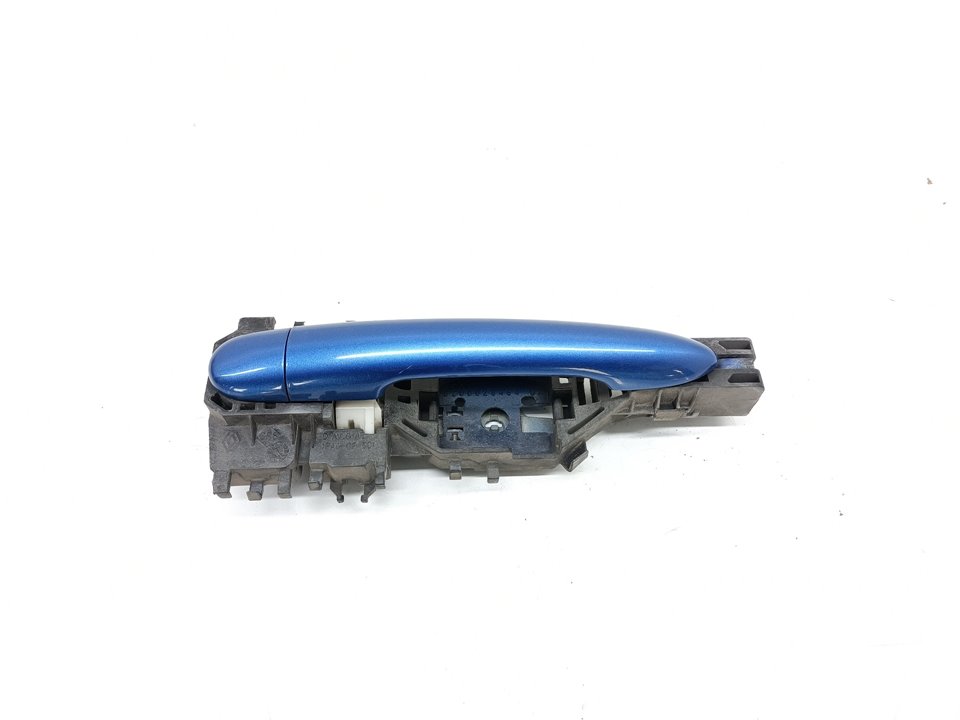 RENAULT Megane 2 generation (2002-2012) Aizmugurējo kreiso durvju ārējais rokturis 8200028464 25029095