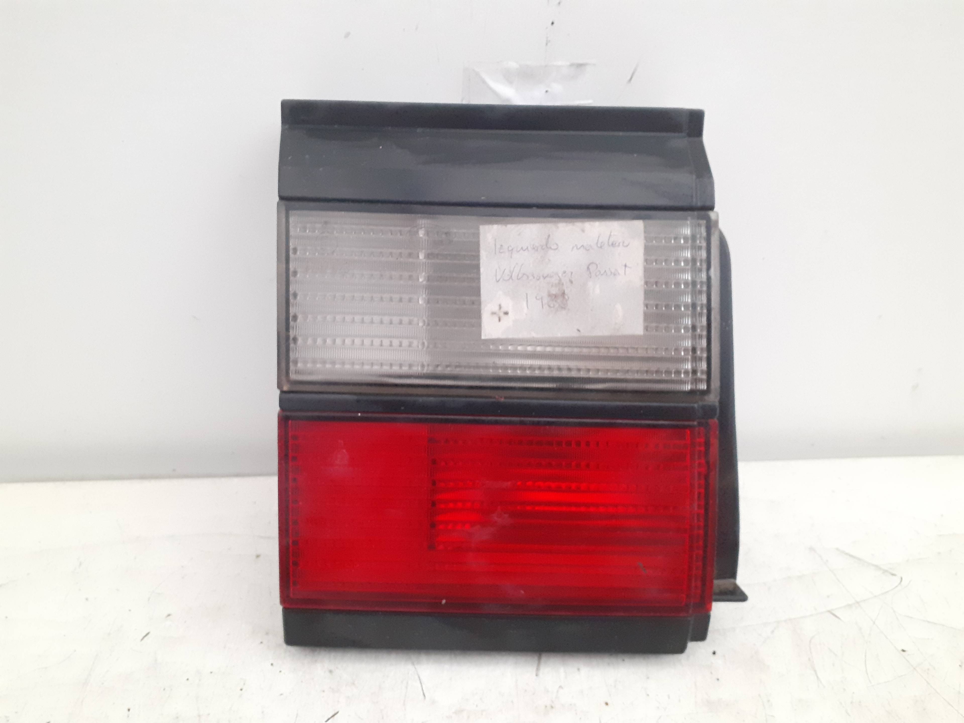 VOLKSWAGEN Passat B3 (1988-1993) Rear Left Taillight 357945107, 357945107, 357945107 20844883