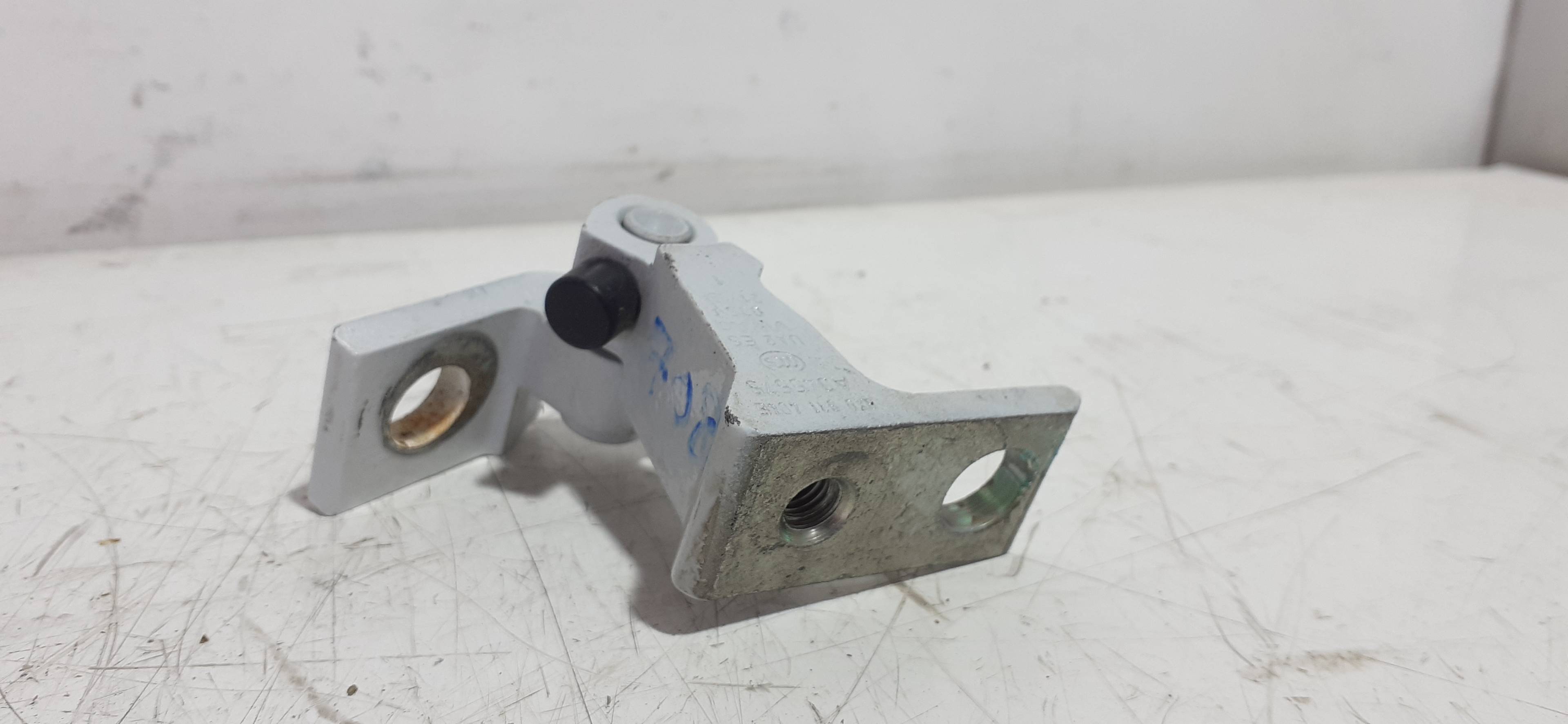 SEAT Leon 3 generation (2012-2020) Other part 8X0831404E 25043007