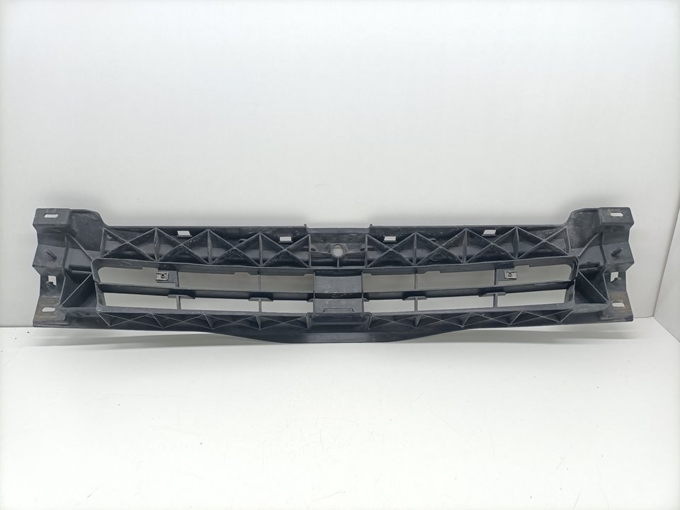 NISSAN Primastar 1 generation (2002-2014) Radiator Grille 620300102R 23628681