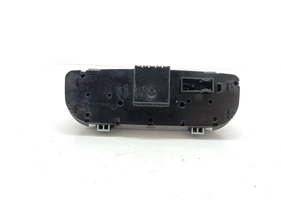 MERCEDES-BENZ C-Class W203/S203/CL203 (2000-2008) Unitate de control al climei 20383002858730Q16 25072914