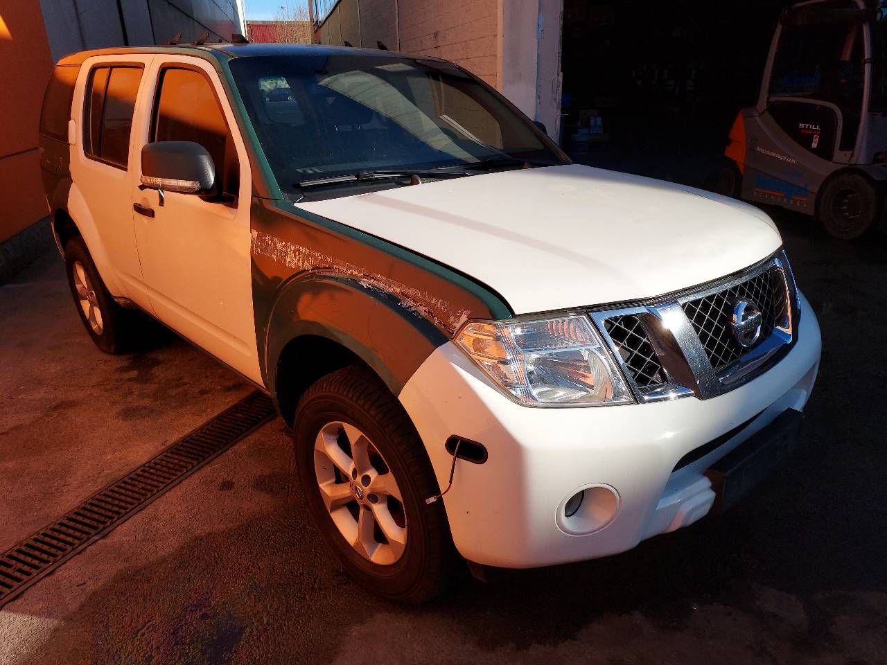 NISSAN Pathfinder R51 (2004-2014) Høyre foran dør H01005X0MB 22619254