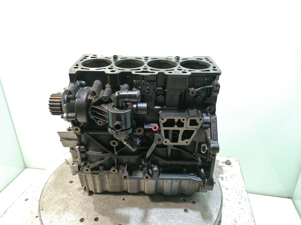 AUDI Q3 8U (2011-2020) Engine Block CFG 19034461