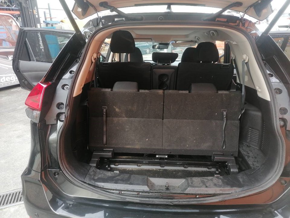 NISSAN X-Trail T32 (2013-2022) Молдинг задней левой двери 829014CE0A 19287244