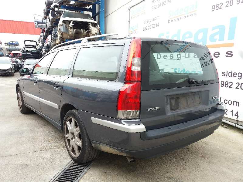 VOLVO V70 2 generation (2000-2008) Блок двигуна D5244T 19040133