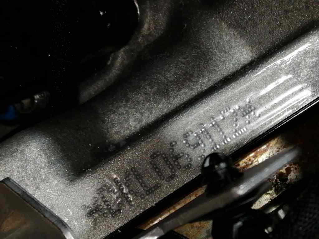 SKODA Yeti 1 generation (2009-2018) Engine DKL 19036891