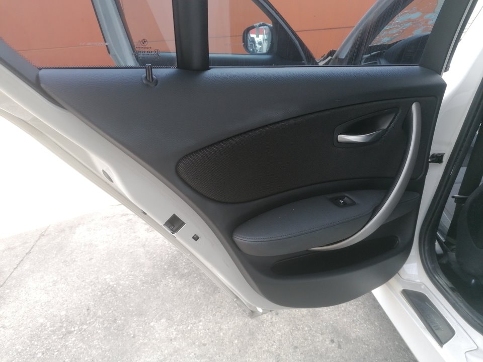 BMW 1 Series E81/E82/E87/E88 (2004-2013) Rear Left Door Molding 51419121193 25068992