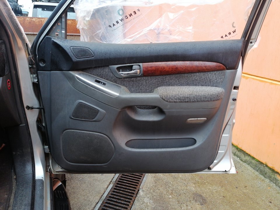 TOYOTA Land Cruiser 70 Series (1984-2024) Jobb első ajtó panelje 676106A070B0 25069291