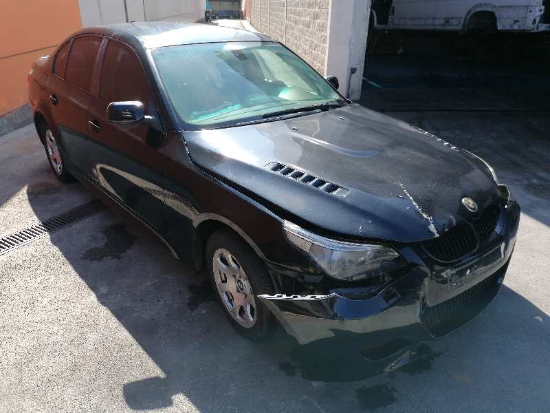 BMW 5 Series E60/E61 (2003-2010) Galinių kairių durų stiklo pakelėjo varikliukas 67626922319, 6922319, 51357184745 22597273