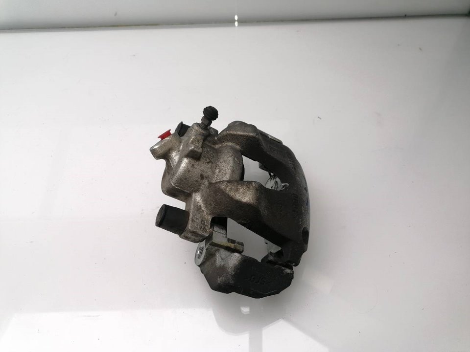 DACIA Sandero 2 generation (2013-2020) Front Left Brake Caliper 410118579R 22614004