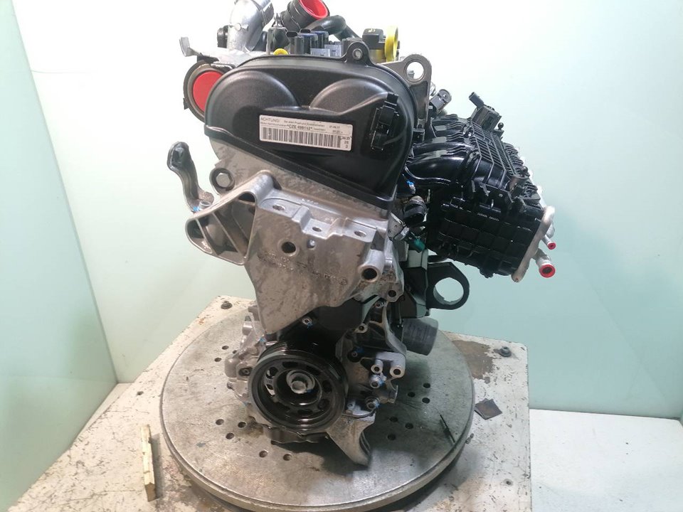 AUDI Q2 1 generation (2016-2024) Motor CZE 22619098