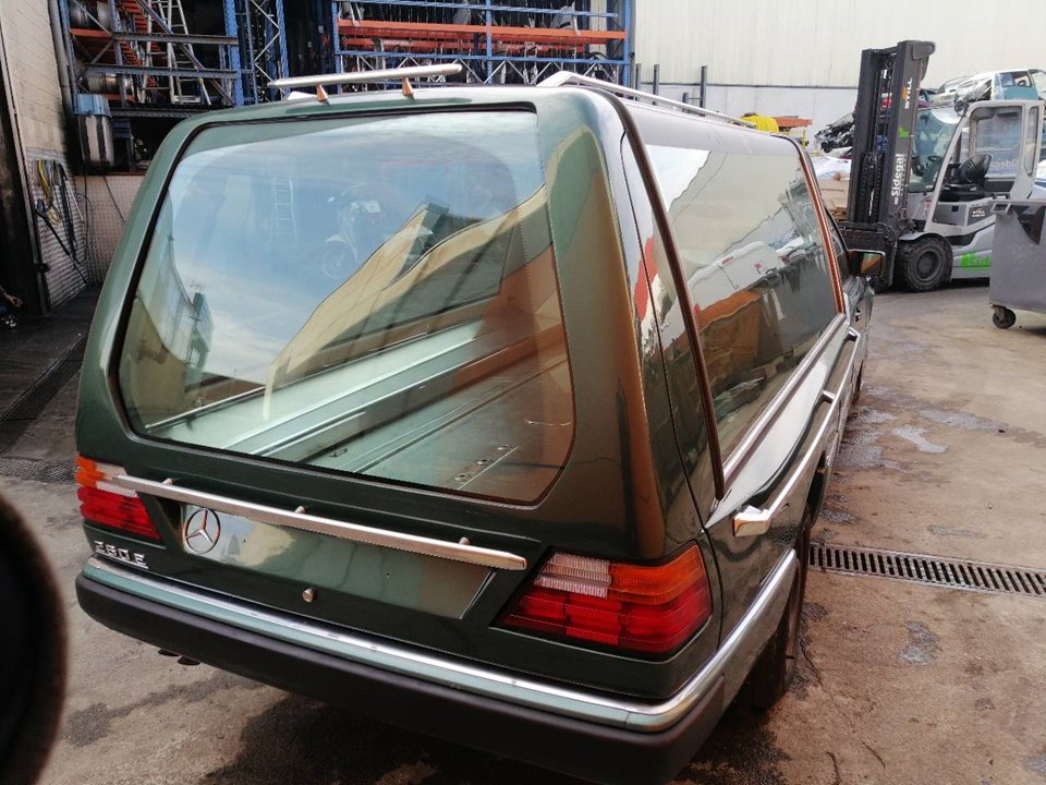 MERCEDES-BENZ Front Left Door A1247202505 25069622