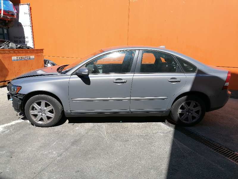 VOLVO S40 2 generation (2004-2012) Боне 31371415 19097254