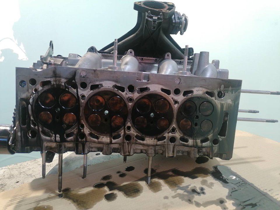 CITROËN C5 2 generation (2008-2017) Engine Cylinder Head 9641752610 25069295