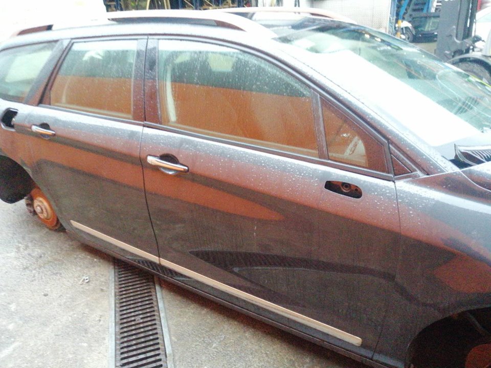 CITROËN C5 2 generation (2008-2017) Front Right Door 9004Z2 25069905