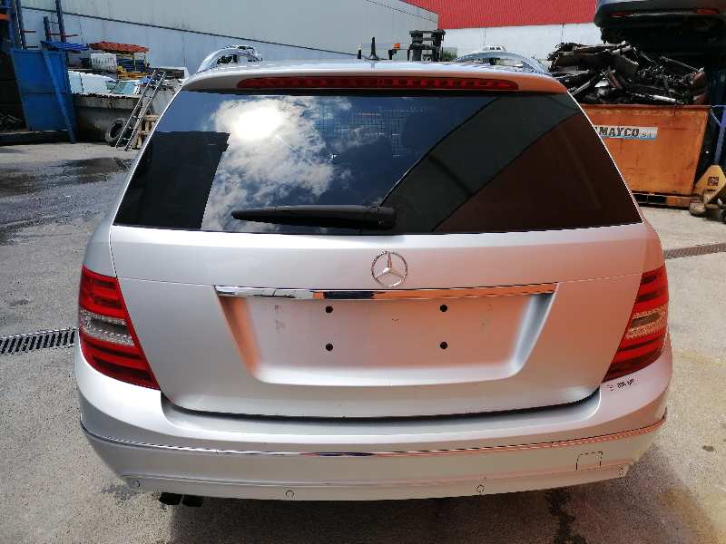 MERCEDES-BENZ C-Class W204/S204/C204 (2004-2015) Galinės dešinės durys 2047302400 19172265