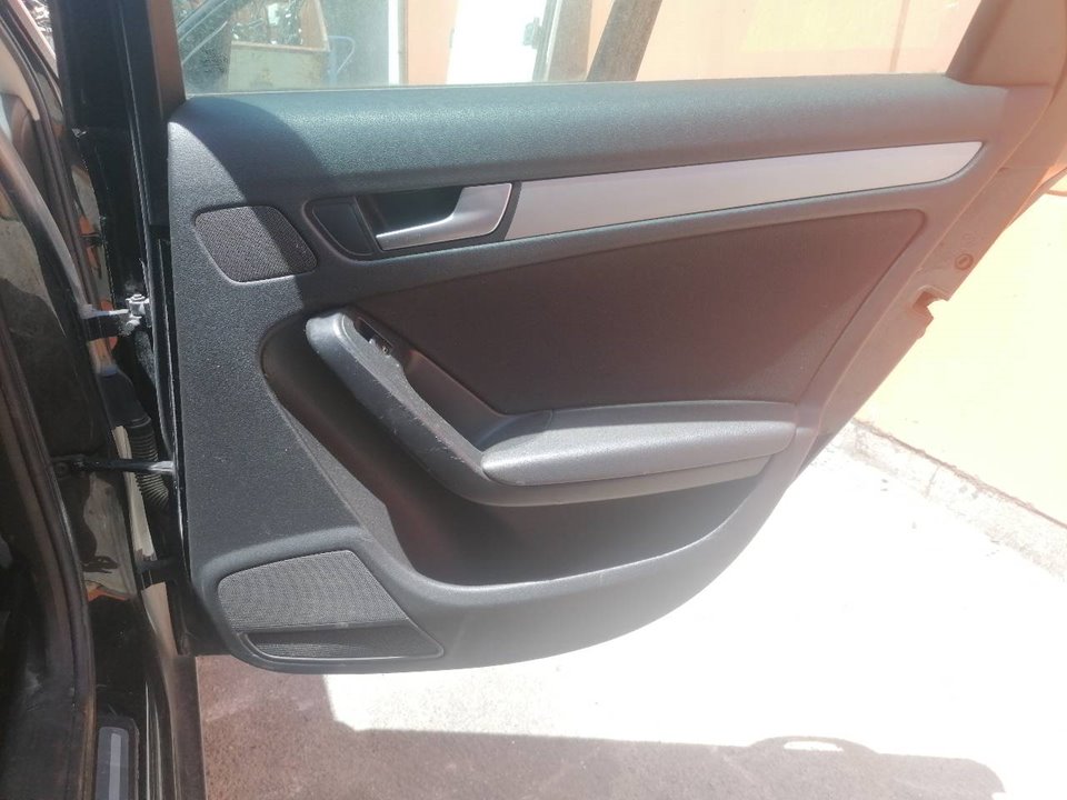 AUDI A5 Sportback 4L (2005-2015) Pravý zadný dverový panel 8K0867304D 25068596