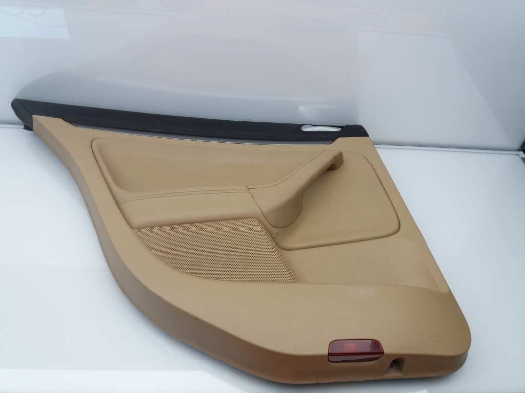 VOLKSWAGEN Golf 5 generation (2003-2009) Rear Left Door Molding 1K4868069A, 1K4868073A 19016406