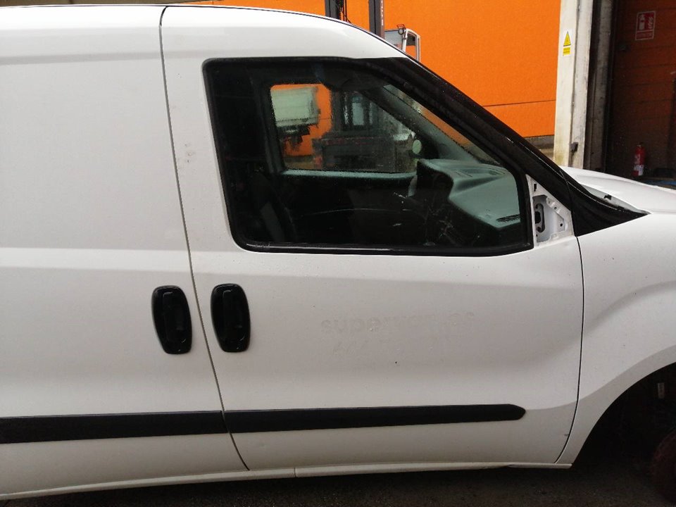 FIAT Doblo 2 generation (2009-2024) Предна дясна врата 52155064, 0000052155064 25070086