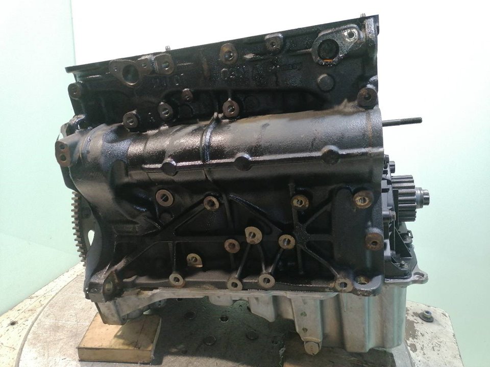 AUDI A4 B9/8W (2015-2024) Engine Block DET 25069310