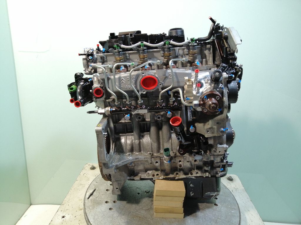 PEUGEOT 208 Peugeot 208 (2012-2015) Engine 8H01 19128353