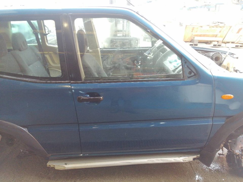 NISSAN Terrano 2 generation (1993-2006) Ușa față dreapta 801007F031 25069679