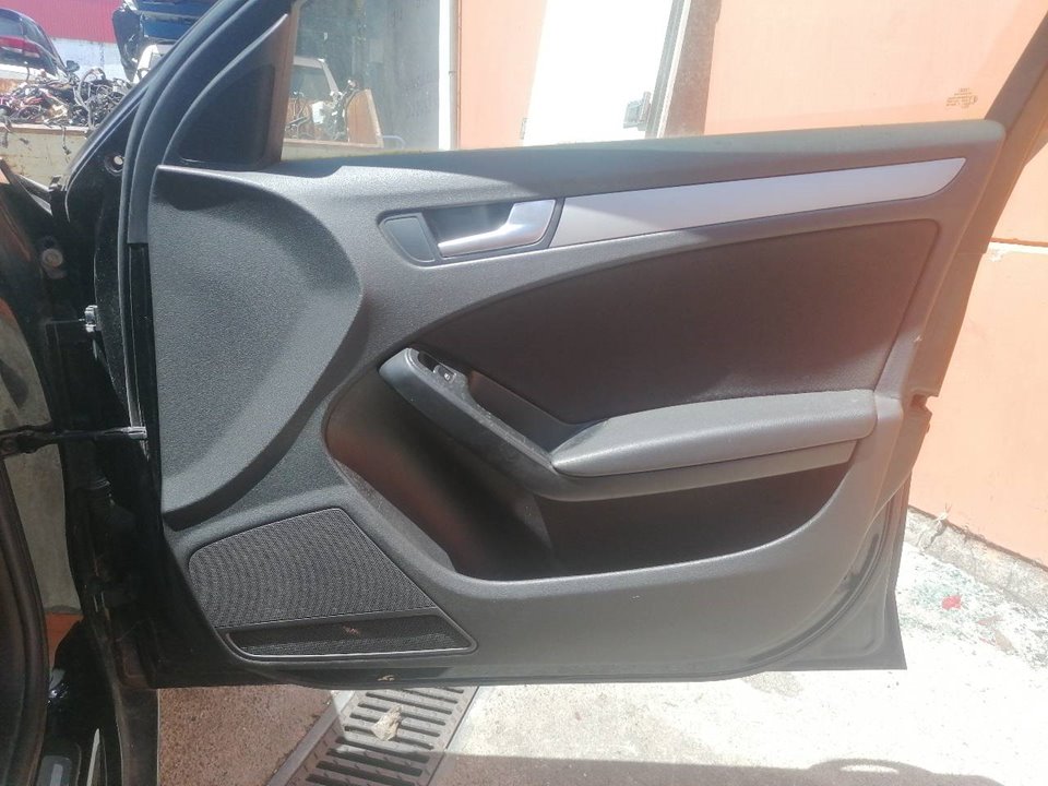 AUDI A5 Sportback B8/8K (2011-2016) Pravý predný dverový panel 8K0867104D 25068541
