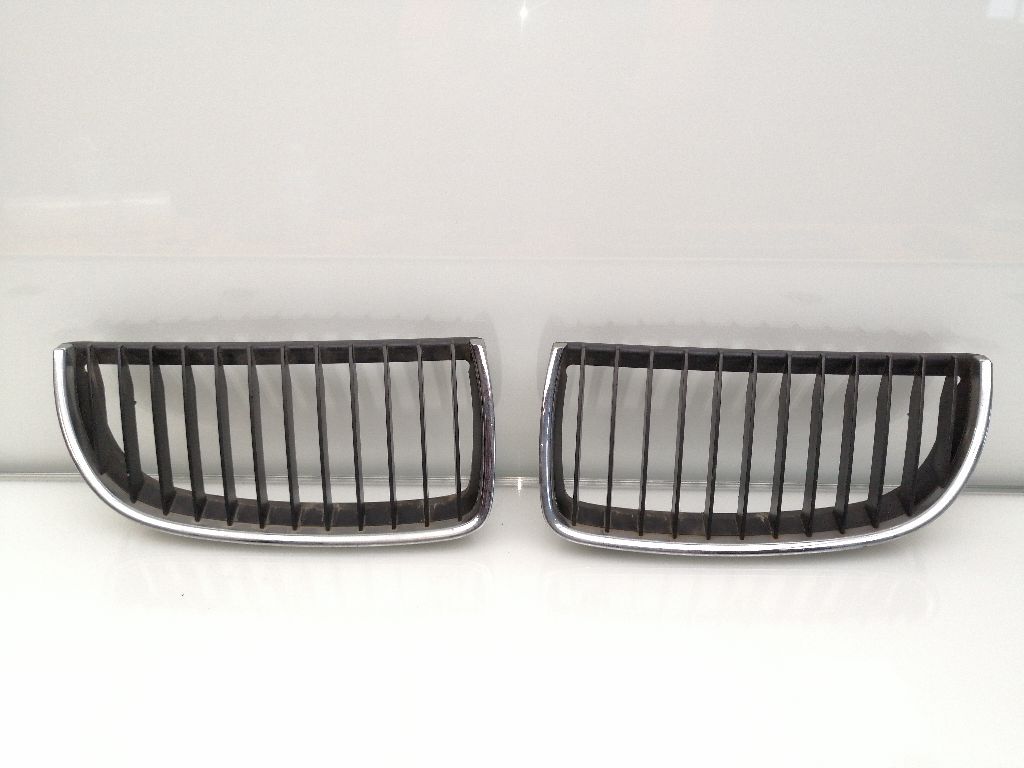 BMW 3 Series E90/E91/E92/E93 (2004-2013) Radiator Grille 18861349