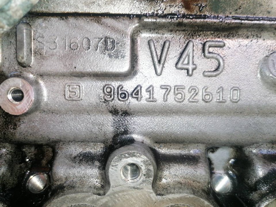 CITROËN C5 2 generation (2008-2017) Engine Cylinder Head 9641752610 25069295