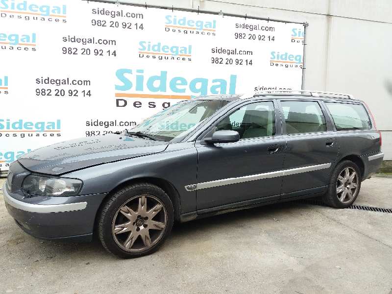 VOLVO V70 2 generation (2000-2008) Блок двигуна D5244T 19040133