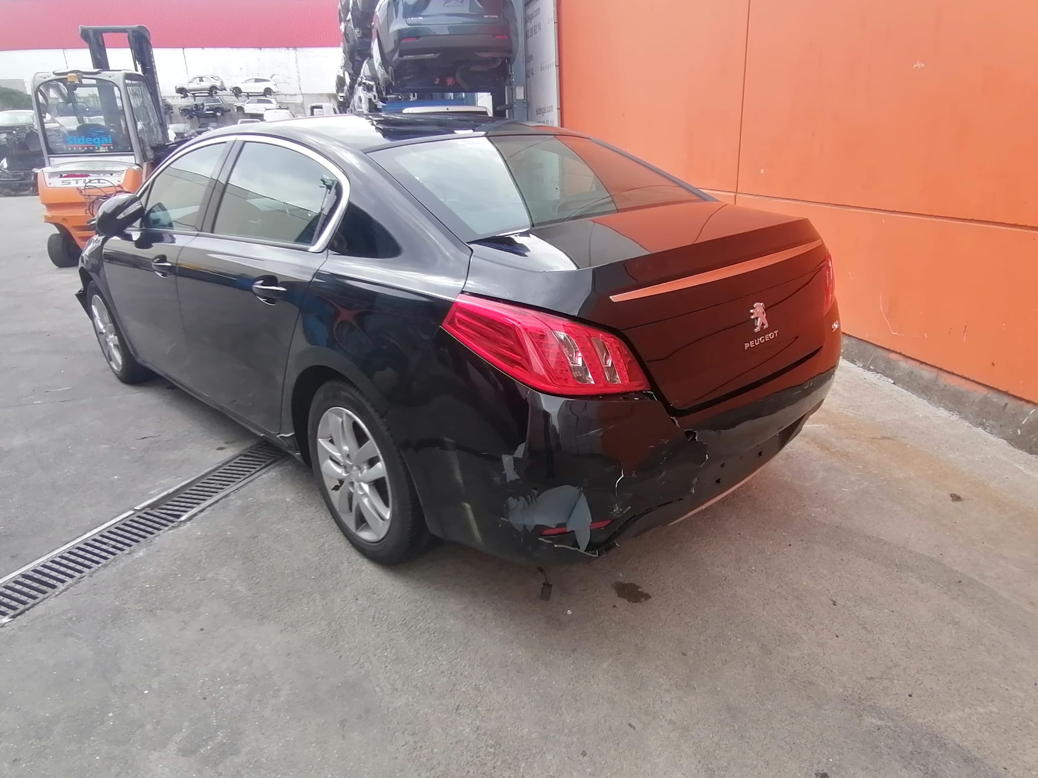 PEUGEOT 508 1 generation (2010-2020) Variklis RH01 19225625