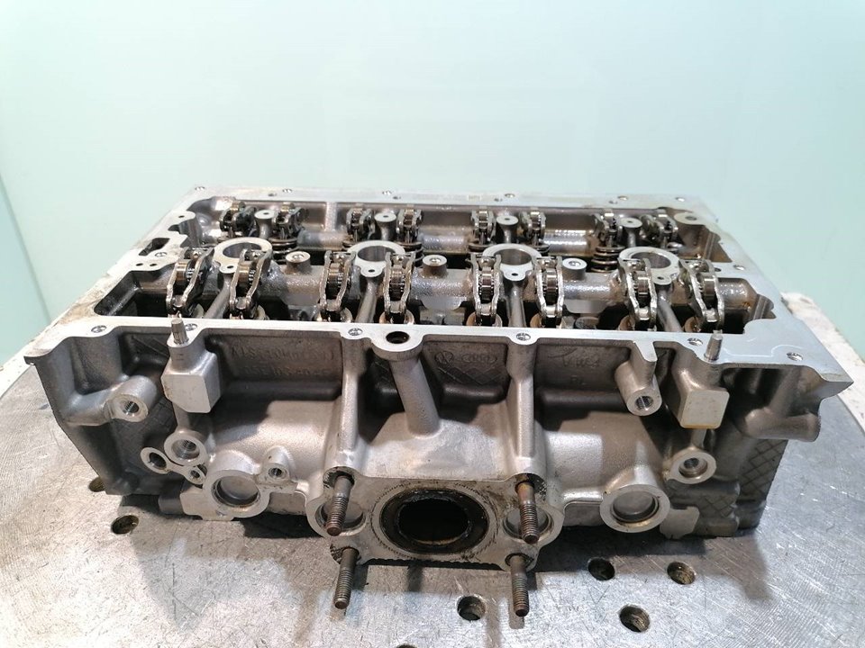 VOLKSWAGEN T-Roc 1 generation (2017-2024) Motorens cylinderhoved 05E103404F 25068394