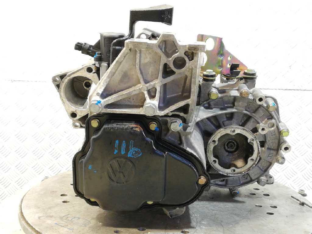 VOLKSWAGEN Bora 1 generation (1998-2005) Gearbox DEA 18907533