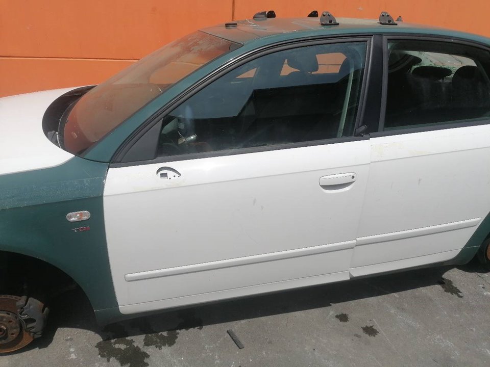 SEAT Exeo 1 generation (2009-2012) Priekinės kairės durys 3R0831051 20814654