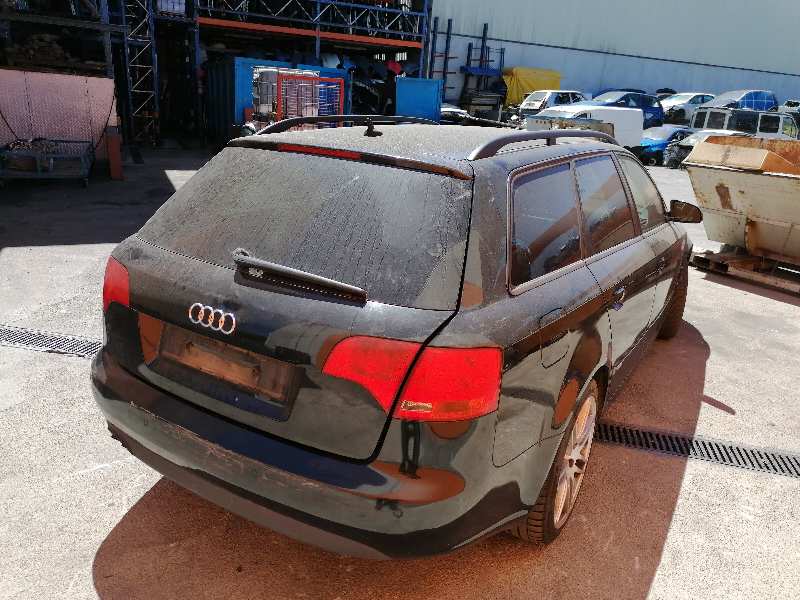 AUDI A4 B7/8E (2004-2008) Højre bagdør 8E0833052J 19096900