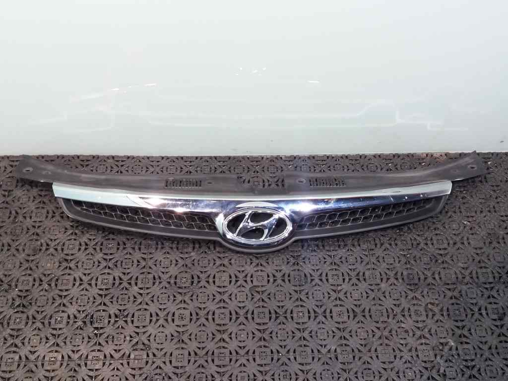 HYUNDAI i30 FD (1 generation) (2007-2012) Priekinės radiatoriaus grotelės 863512R000 18949162