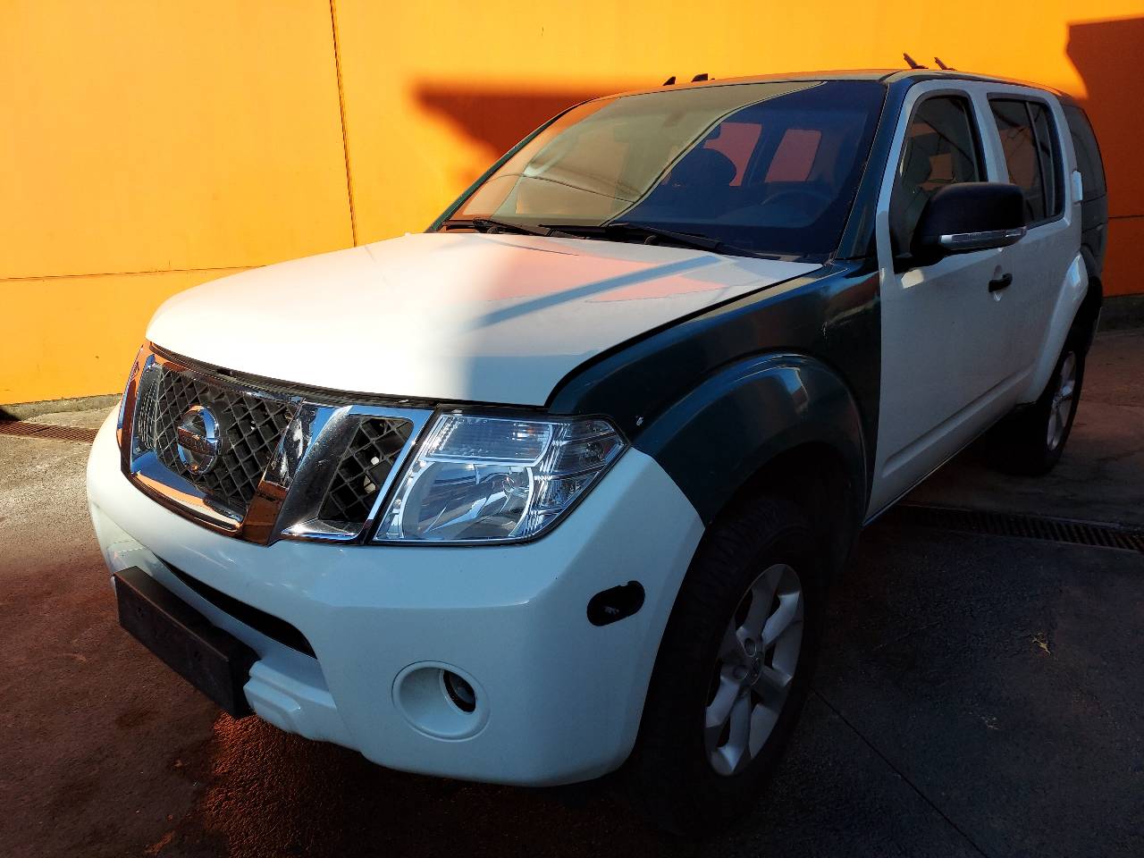 NISSAN Pathfinder R51 (2004-2014) Bal első sárvédő F31014X0MA 22619201