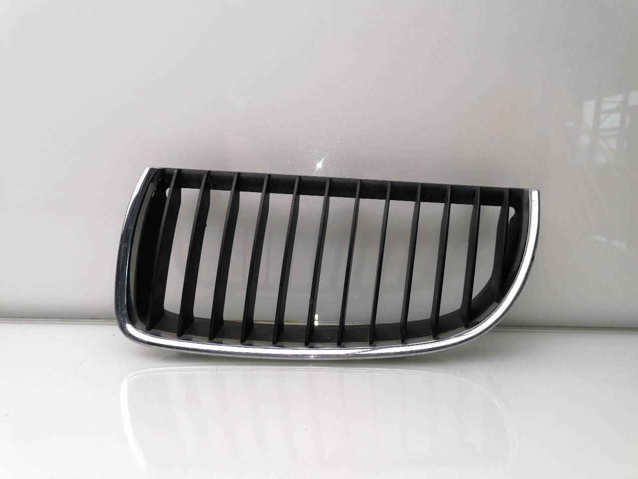 BMW 3 Series E90/E91/E92/E93 (2004-2013) Radiator Grille 19217158