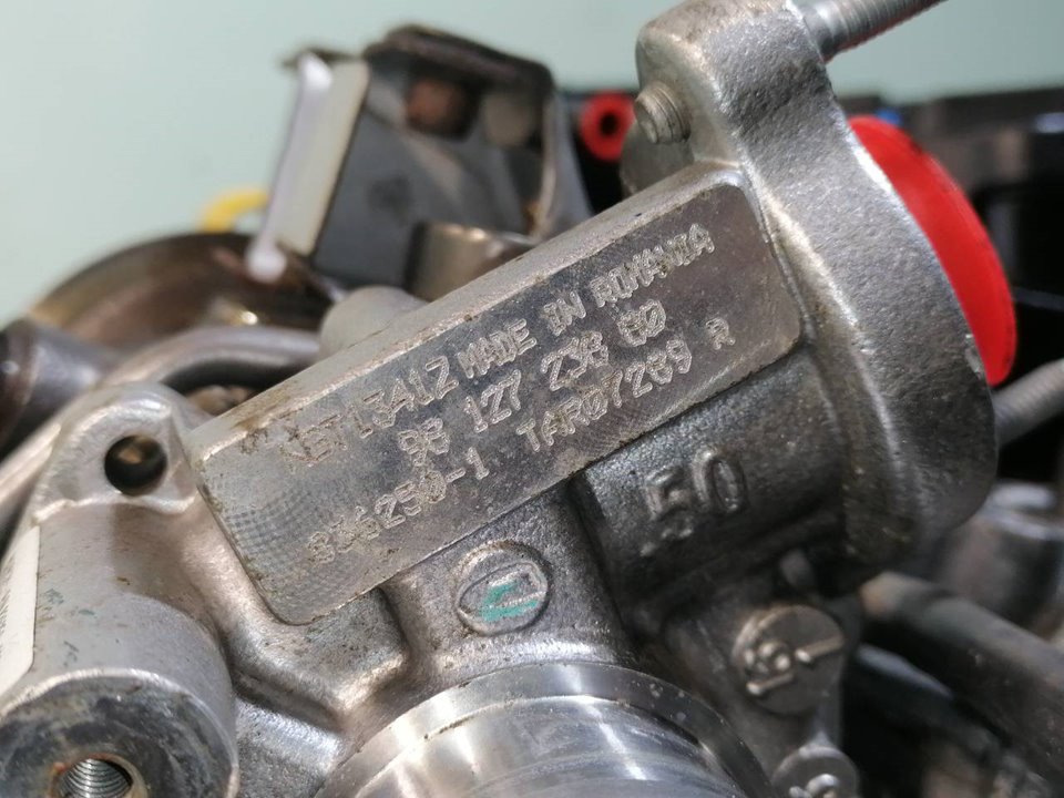 PEUGEOT 3008 1 generation (2010-2016) Motor HN02 25069673