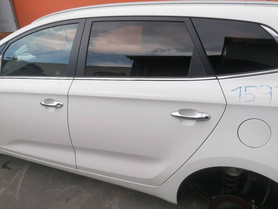 KIA Carens 3 generation (RP) (2013-2019) Rear Left Door 77003A4000 20612957