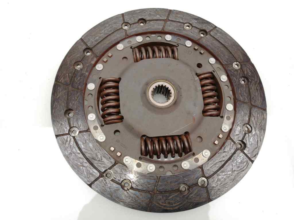 PEUGEOT 208 Peugeot 208 (2012-2015) Flywheel 9801354780, 9801354980 19039073